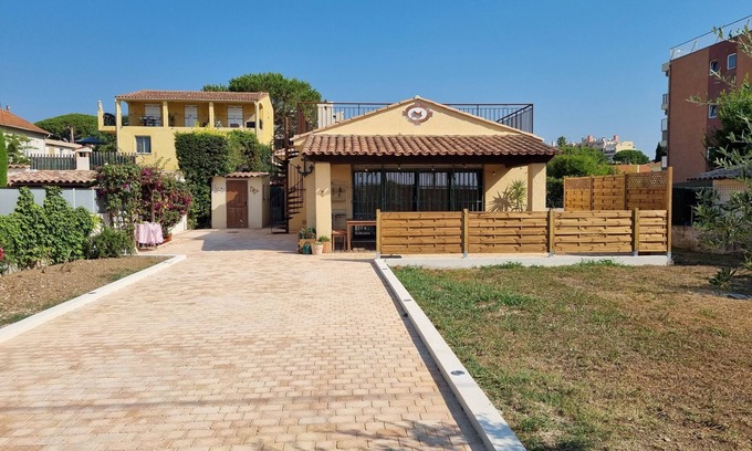 Golfe Juan House | Villa "stella Maris"
