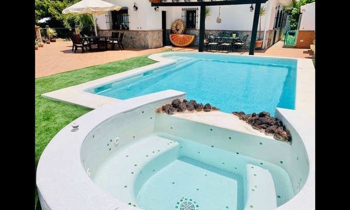 Alhaurin de la Torre Villa | Villa Suite Pepa