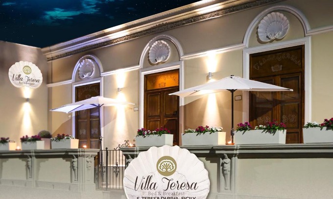Santa Teresa di Riva Bed & Breakfast | Villa Teresa B&B