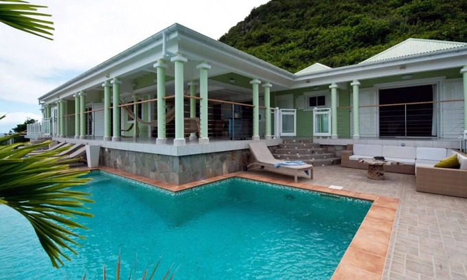 Flamands Villa | Villa Ushuaia by Fantasia Villas