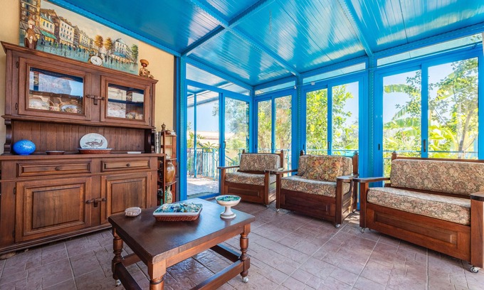 Palermo Villa | Villa Vegna with Sea View, Wi-Fi and Air Conditioning