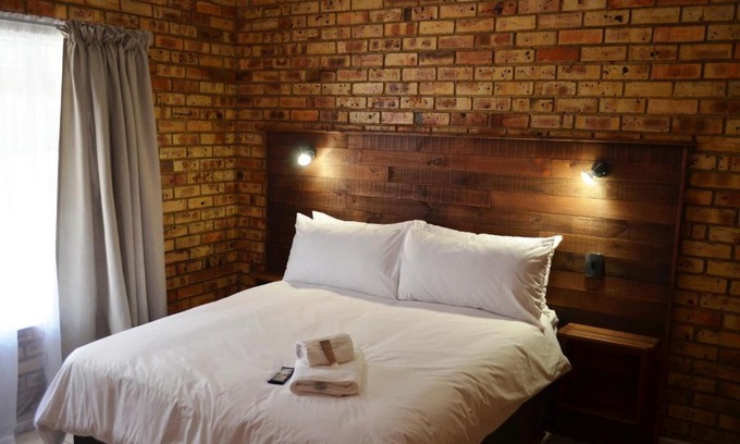 Klerksdorp Apartment | Villa vera Self Catering no.5.