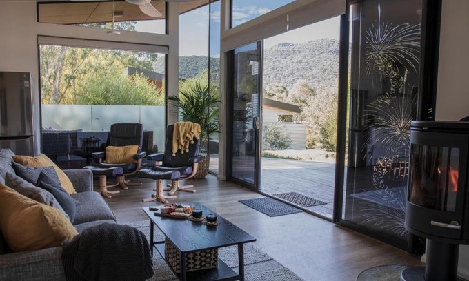 Halls Gap Villa | Villa View
