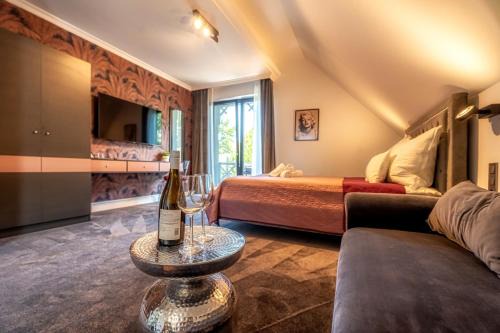 Balatonfured Bed & Breakfast | Villa Viktória