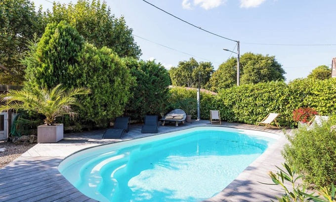 Lege-Cap-Ferret Villa | Villa 'Villa Cap Ferret' with Private Pool, Wi-Fi and Air Conditioning
