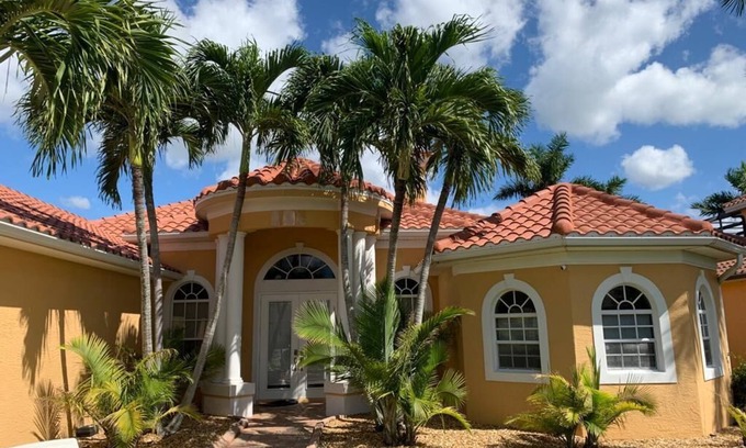 Pelican Villa | Villa vwith access to golf Unique quality is simply enjoyed with pleasure