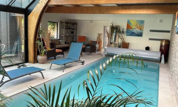 La Foret-Fouesnant Villa | Villa with indoor pool, 50m from the beach