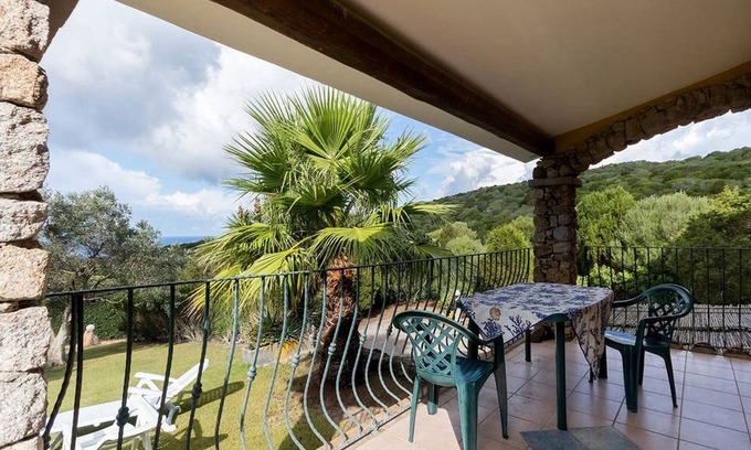 Sant'Antioco Villa | Villa with large garden, 5 minutes from Cala Sapone, 8/9 people