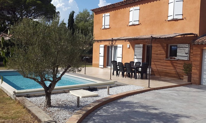 Frejus House | VILLA WITH POOL 130 M2