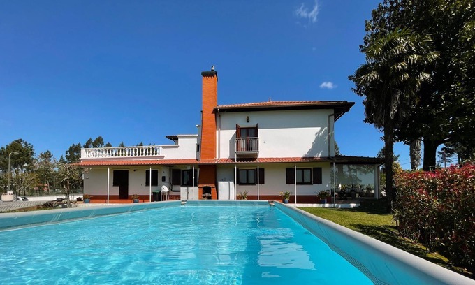 Cardielos House | Villa with pool, close to the beach!