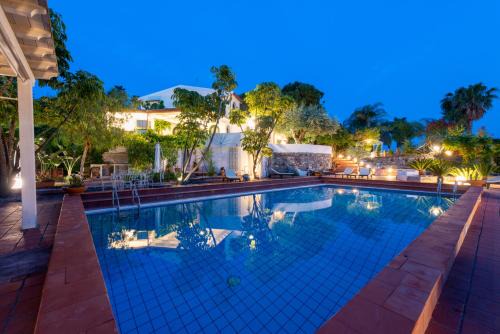 Trappitello Villa | Villa with pool & jacuzzi