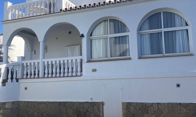 Urbanizacion Marbessa Villa | Villa With Private Pool, 2nd Line Beach