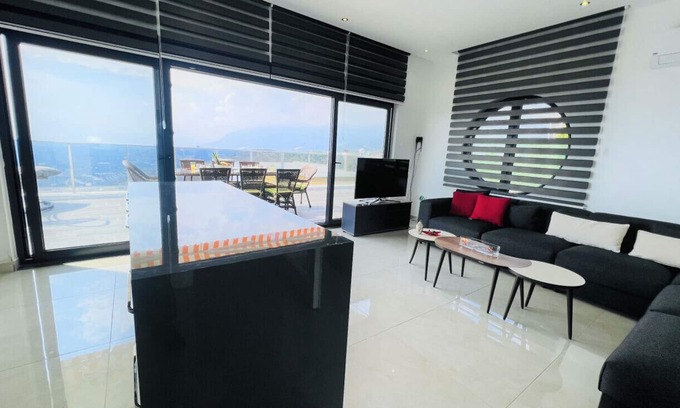 Kargicak Villa | Villa with Private Pool and Terrace in Alanya
