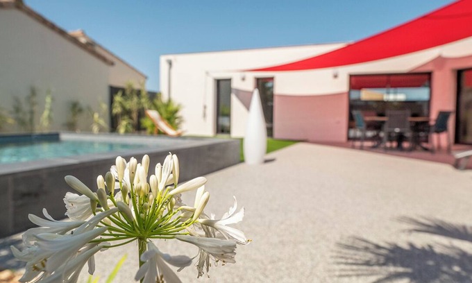 Les Mathes House | Villa with swimming pool in a secure residence LES MATHES