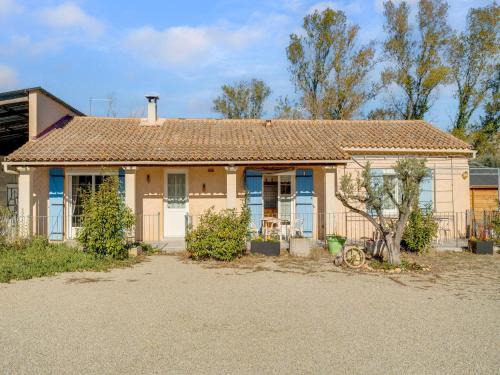 Sauveterre House | Villa with swimming pool in Sorgues