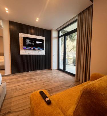 Kodrra House | Villa Xika