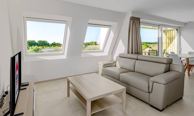 Nieuwpoort Apartment | Villa Zephir O3O5+G 221*