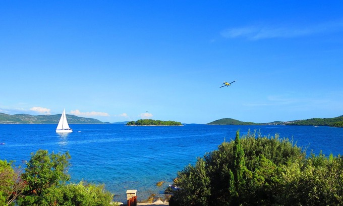 Iz Villa | Villa Zeus beach hotel