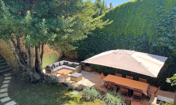 Vers-Pont-du-Gard House | Village house with character - Pool and lawn. AC
