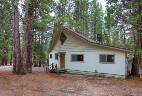 North Wawona House | Villarreal Retreat