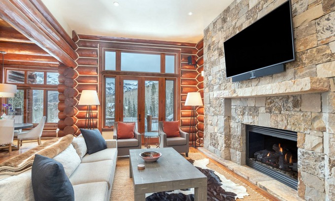 Mountain Village House | Villas At Tristant 137 by AvantStay | Ski In/Out w/Panoramic Views & Hot Tub