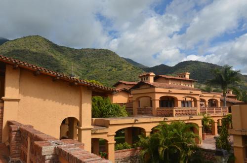 Ajijic Hotel | Villas Danza del Sol