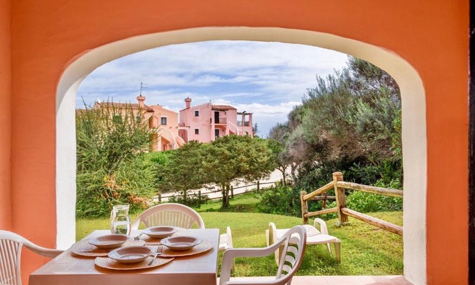 Punta De Su Turrione Apartment | Villas with air conditioning and private outdoor area just a few minutes from La Pelosa