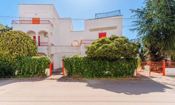 Rivabella Apartment | Villetta Andromeda by BarbarHouse