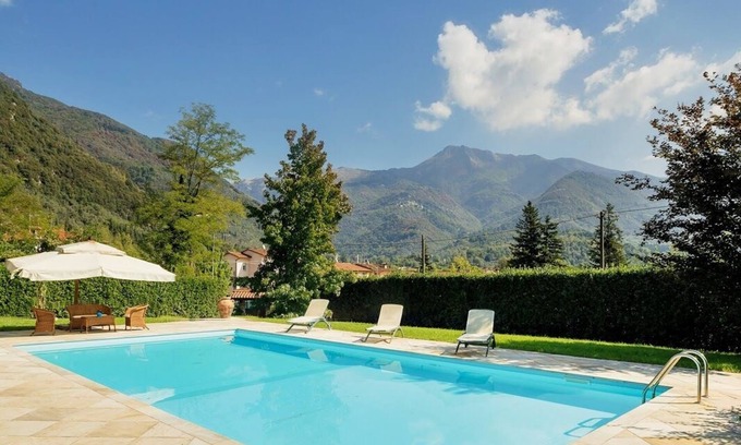 Camaiore Villa | Villino del Rio In Camaiore, Tuscany