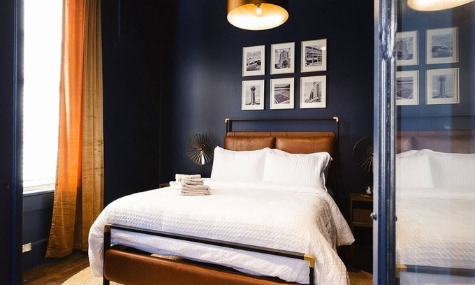 Downtown Knoxville Apartment | Vintage Charm in Old City Knox: Your Perfect Retreat
