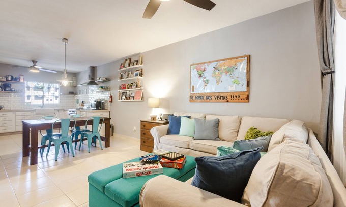 Puerto Juarez Apartment | Vintage Charm,Private 2bed,1bath Apt, Ground floor! Great shade!