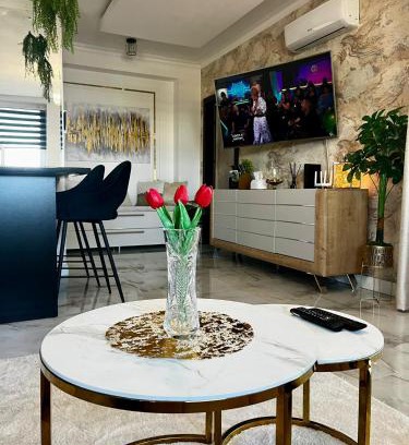 Nyiregyhaza Apartment | Violet Suite