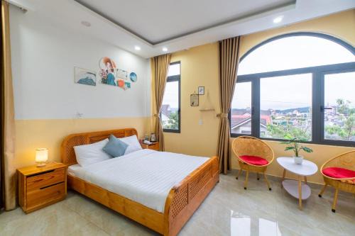 Da Lat House | Violet villa and Coffee