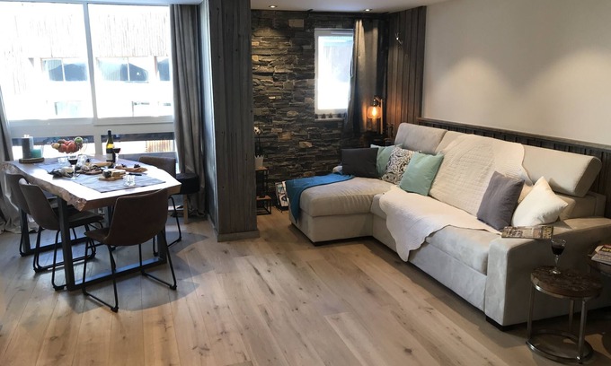 Val-Thorens Apartment | Vip Apartment- Family Perfect - Space - Comfort - Near Slopes - 4 flakes- Center
