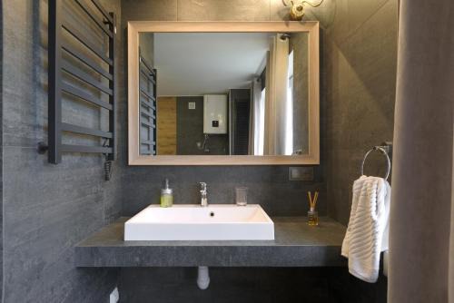 Besarabka Apartment | VIP apartment Studio on Lesi Ukrainky 17 blvd