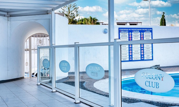 Puerto del Carmen Ski Chalet | Vista al mar Casa Colony Club