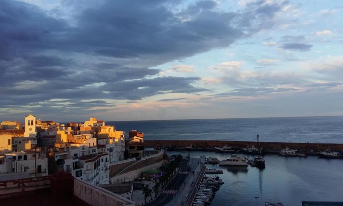 Costa Dorada Apartment | Vistas al mar