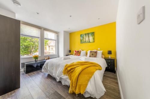 Southall Broadway Apartment | VitiLevu House
