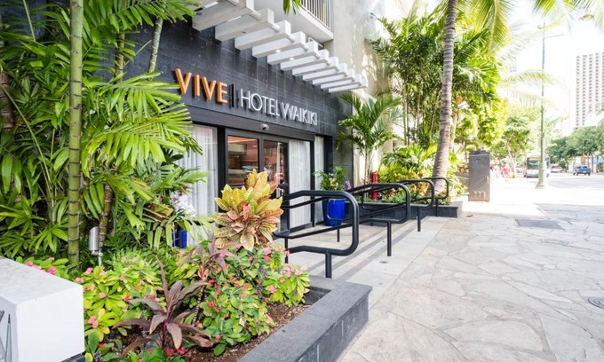 Waikiki Hotel | VIVE Hotel Waikiki