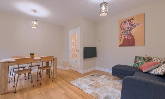 Bilbao Apartment | Vivienda turística reformada en zona residencial con garaje y wifi