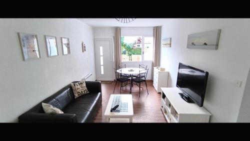 Aureilhan Apartment | VK Lake