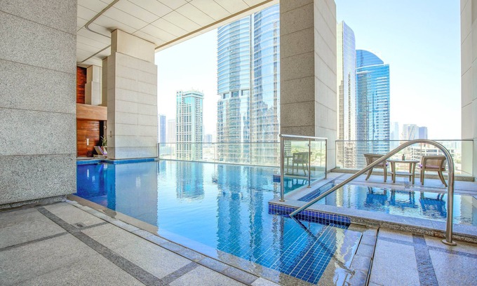 Jumeirah Lake Towers Hotel | voco Bonnington Dubai by IHG