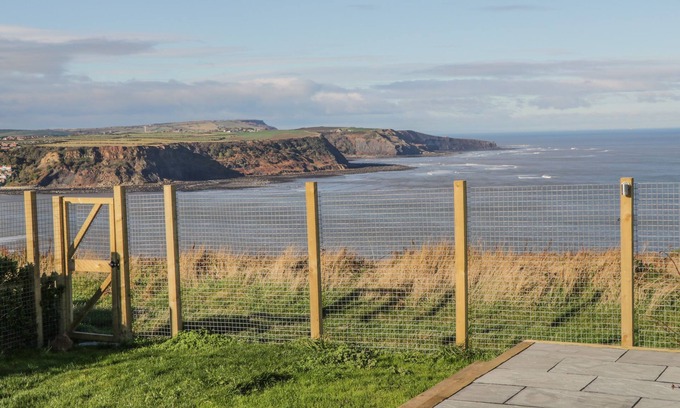Whitby Cottage | VOEBROCH, pet friendly, character holiday cottage in Lythe