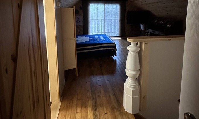 Faraday House | Vrbo Property