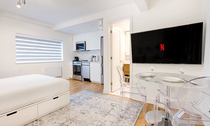 Latin Quarter Apartment | Vrbo Property