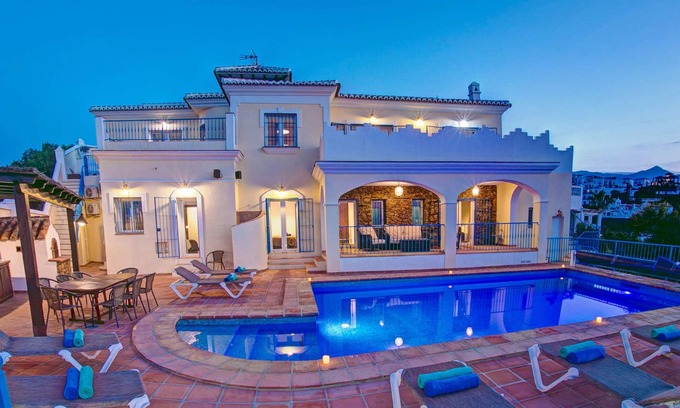 Urbanizacion Ladera del Mar Villa | Vrbo Property