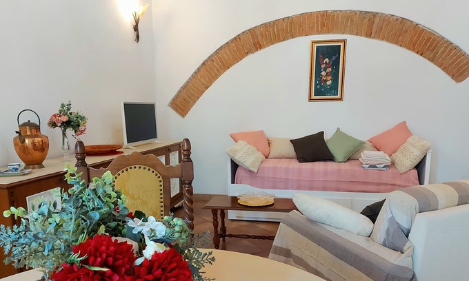 San Piero a Grado Apartment | Vrbo Property