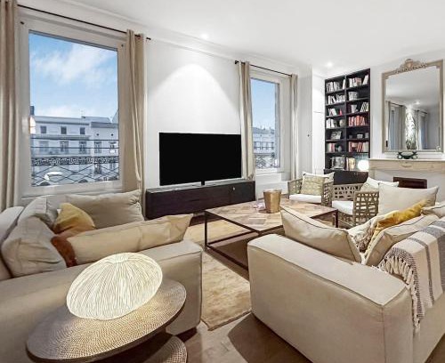 Sete Apartment | Vue Canal, 3 Suites & Double Salon