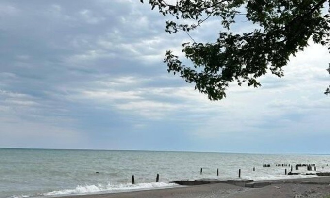 Harwich House | Water Front Erie Dream