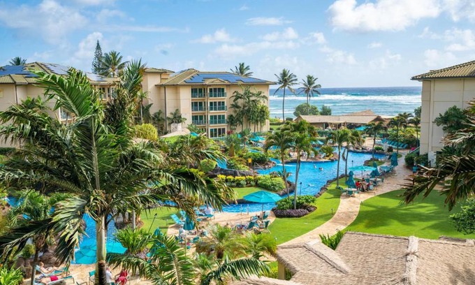 Wailua House | Waipouli Beach Resort E-406